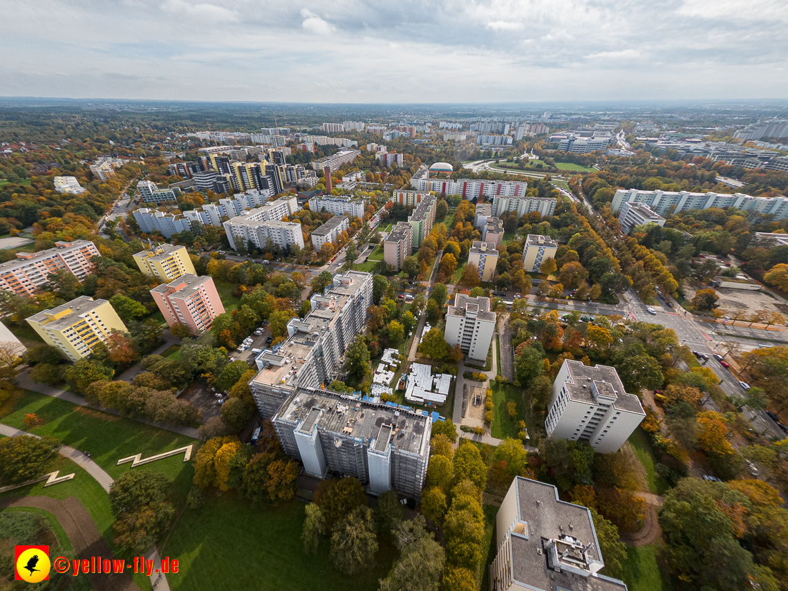 13.10.2022 - Fassadensnaierung am Karl-Marx-Ring 11-21